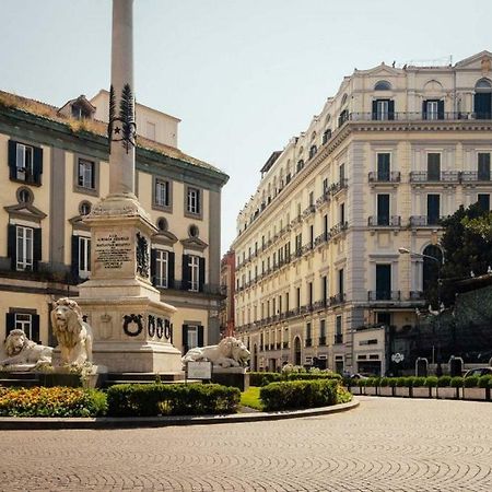 La Dimora Di Chiaia Naples Exterior photo